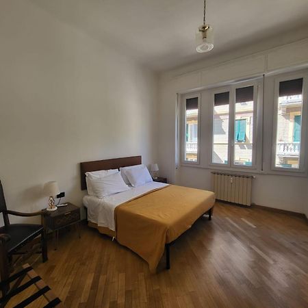 Tra Mare E Castello Apartman La Spezia Kültér fotó